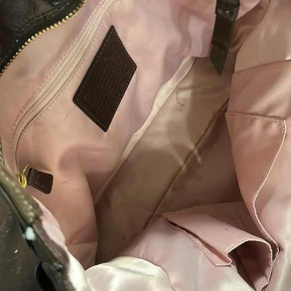 Coach Purse. - Picture 5 of 8
